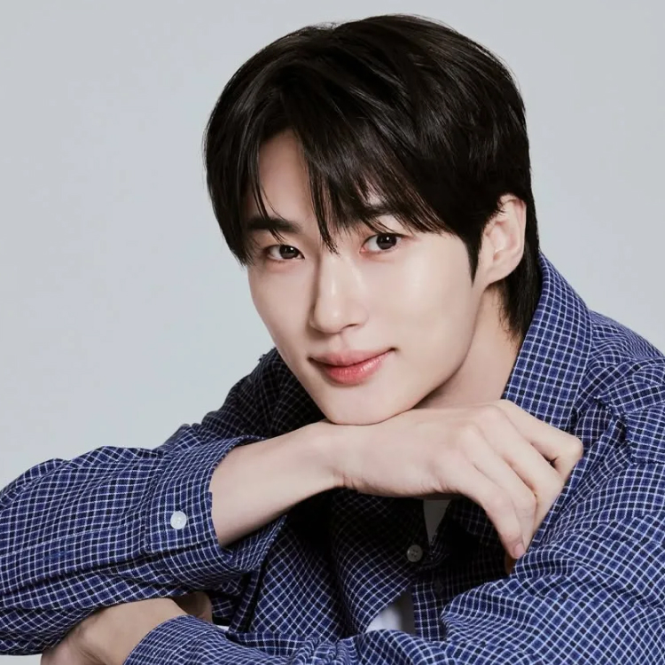 Byeon Wooseok